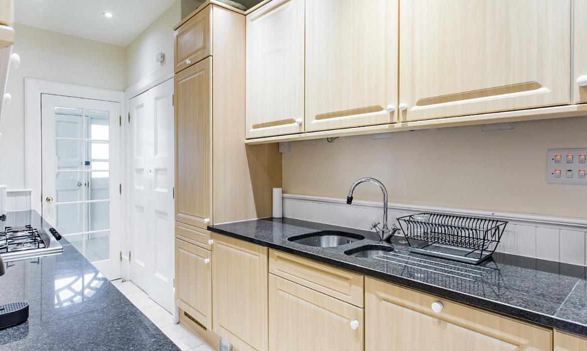 Royal Mile Apartments Edimburgo Exterior foto